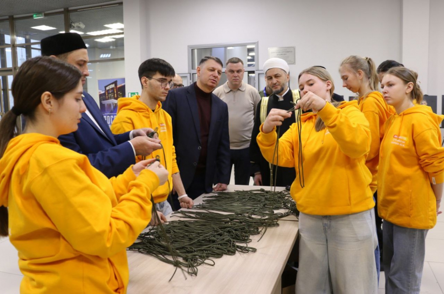 В Саратове состоялся патриотический форум в честь 80-летия Победы