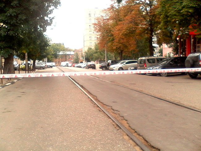 В центре Саратова мужчина выпал из окна 9-го этажа