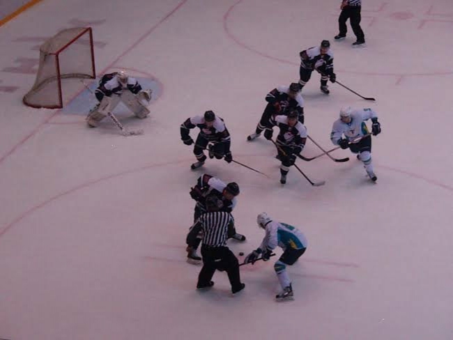 Наставники «Кристалла» и «Торпедо» по-разному объяснили результат буллитов