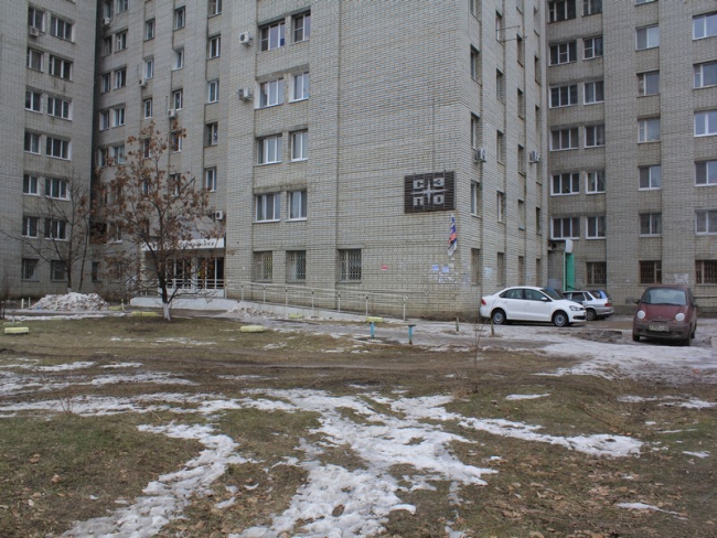 На Лунной не устраняют угрозу обрушения подпорной стены