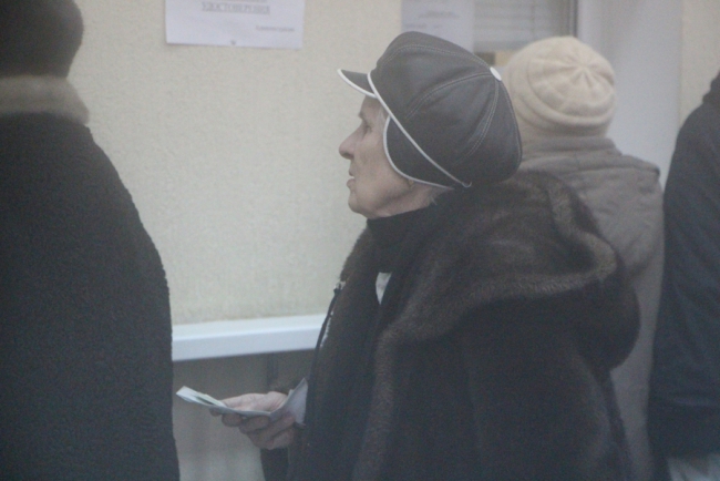 В Саратове выстроились очереди за льготными проездными