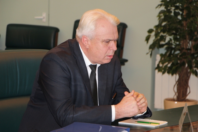 В Саратове появится спецучреждение для уборки снега в центре города