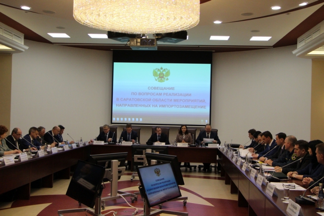 Полпред Бабич отметил в Саратовской области «базу для автопрома»