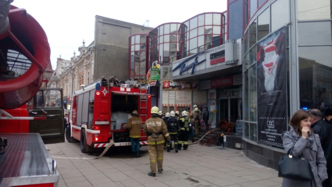 Во время сеанса «Бэтмен против Супермена» загорелся кинотеатр «Пионер»