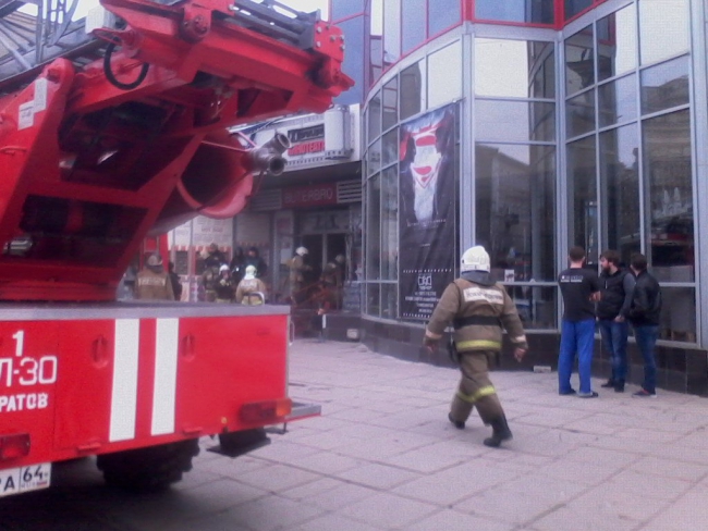 Во время сеанса «Бэтмен против Супермена» загорелся кинотеатр «Пионер»