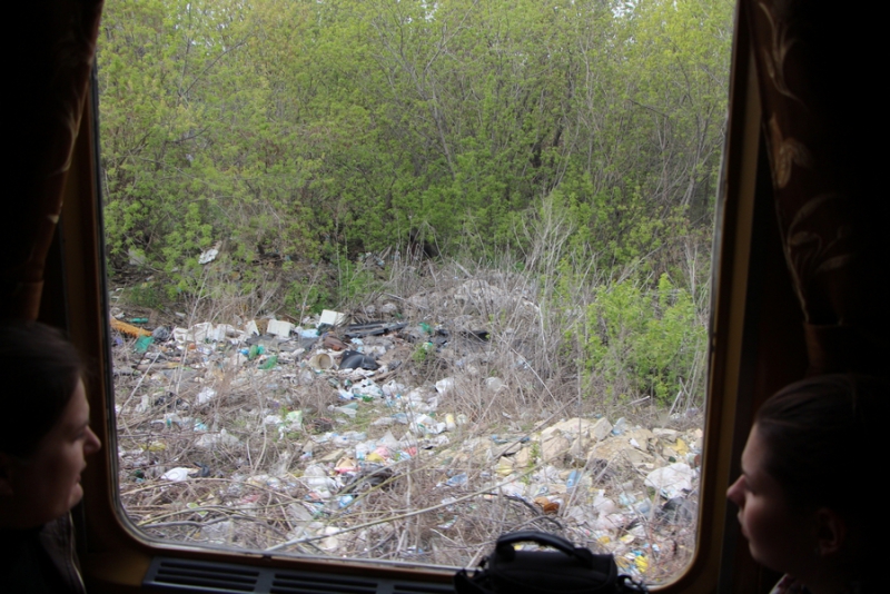 Пилипенко пообещал убрать свалки у железнодорожных путей