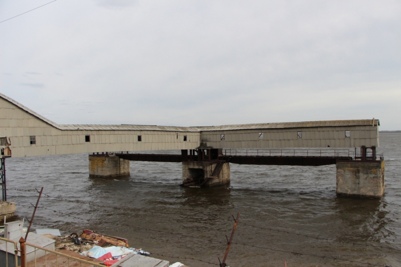 Пилипенко пообещал убрать свалки у железнодорожных путей