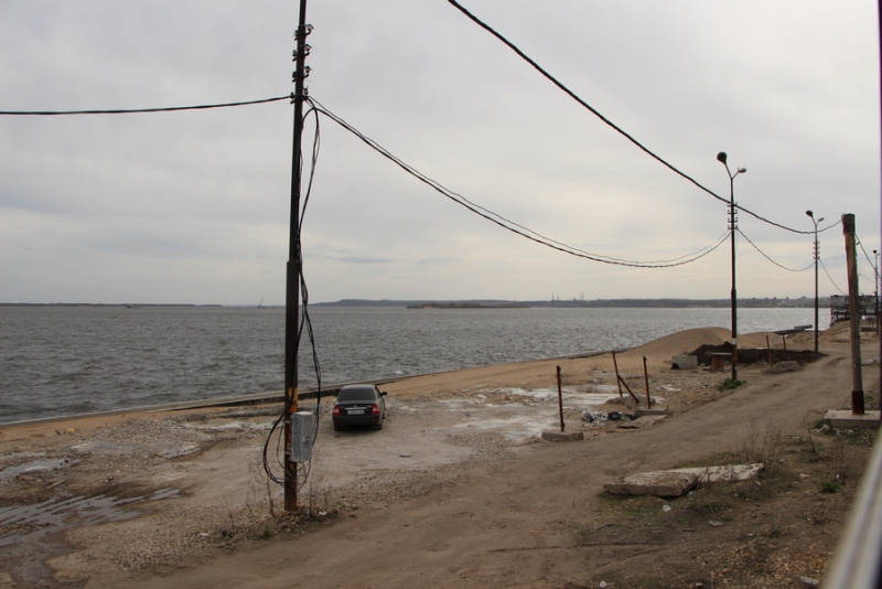 Пилипенко пообещал убрать свалки у железнодорожных путей