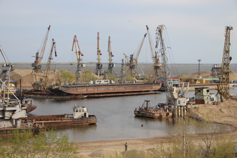 Пилипенко пообещал убрать свалки у железнодорожных путей