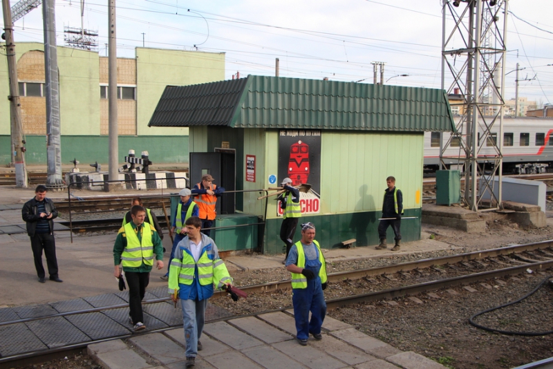 Пилипенко пообещал убрать свалки у железнодорожных путей