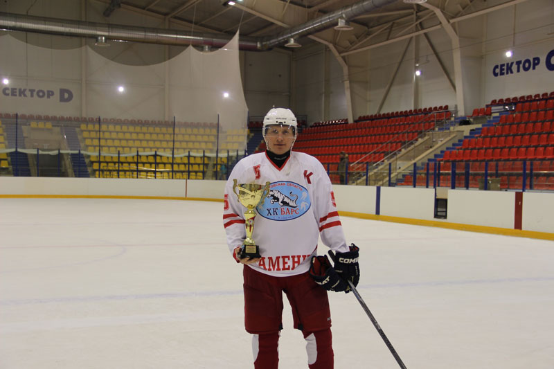 Хоккеисты «Барса» попросили депутата помочь с поездкой на Ночную хоккейную лигу