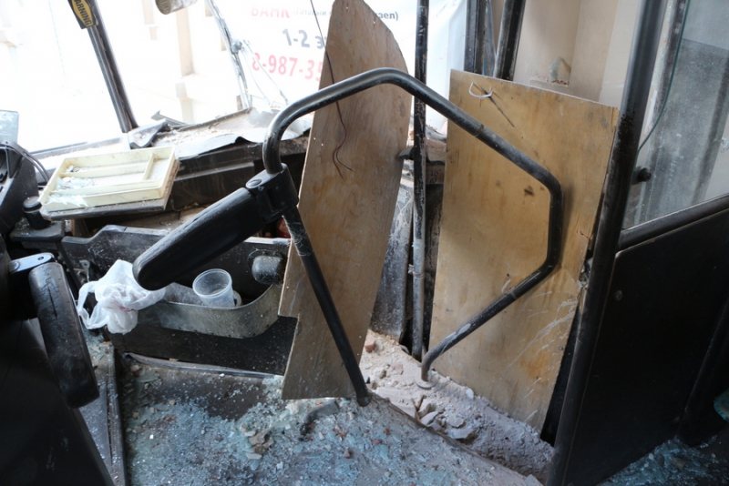 На Московской автобус врезался в дом. Есть пострадавшие