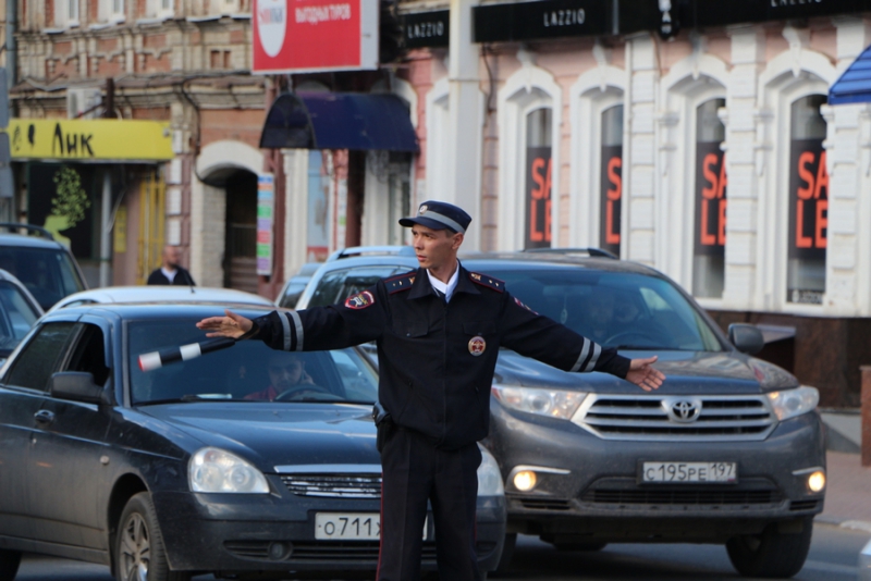 На Московской автобус врезался в дом. Есть пострадавшие
