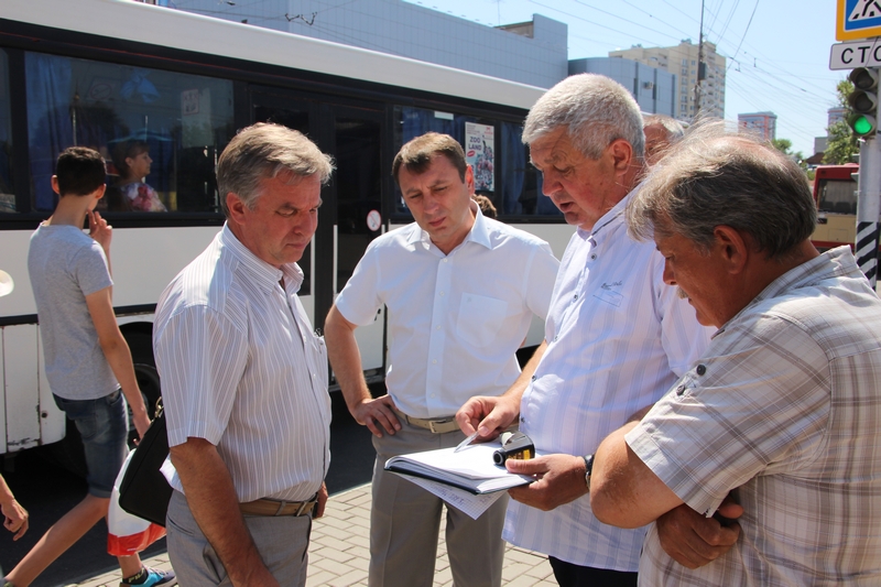 Девушке из Африки понравилась температура в саратовском автобусе