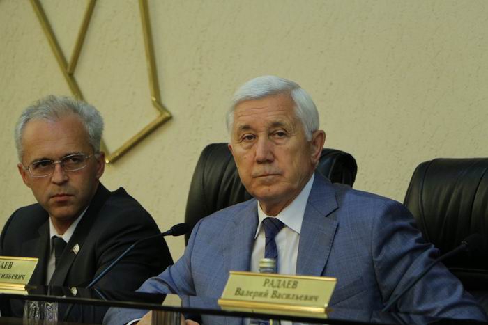 Радаев прокомментировал законопроект о налоговой ставке для организаций