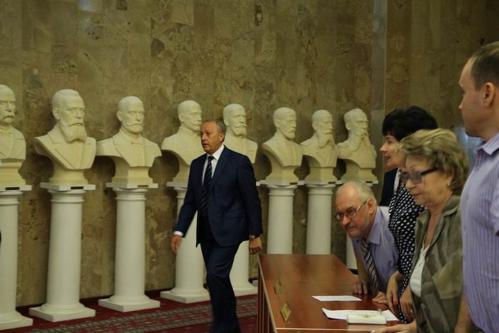 Радаев прокомментировал законопроект о налоговой ставке для организаций