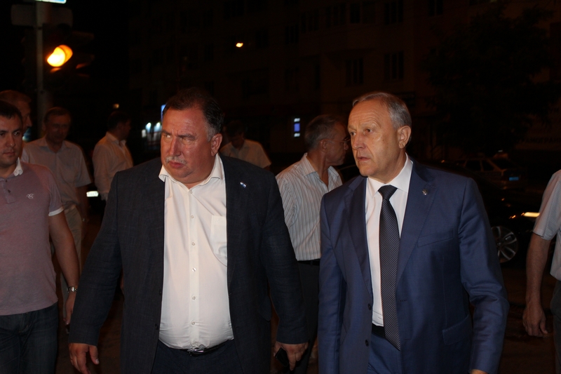 Радаев о темпе работ дорожников: День-ночь, день-ночь