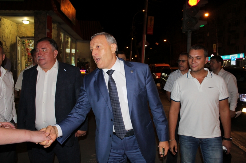 Губернатор остался доволен ремонтом Чапаева и Советской