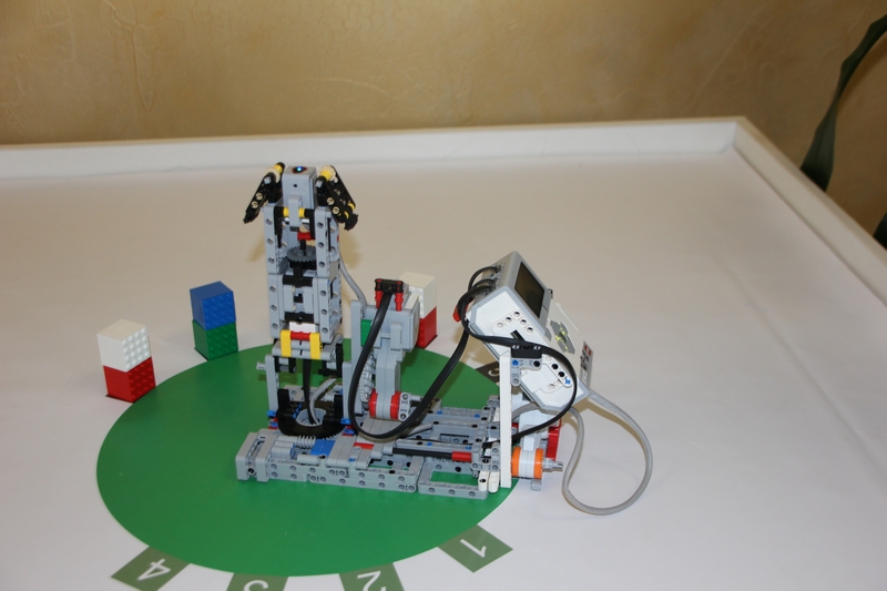 Радаев поинтересовался возможностью запуска с площади ракеты