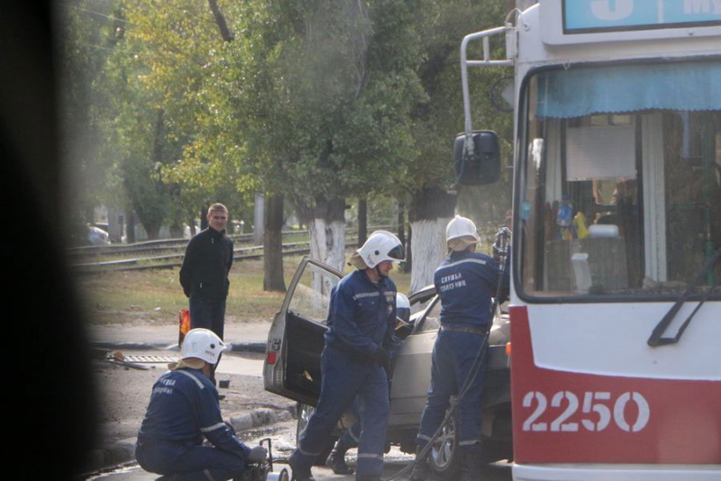 Очевидцы сообщили о страшной аварии на 50 лет Октября