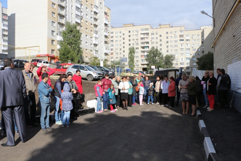 Саратову предложено создать свое ДРСУ для обслуживания дворов
