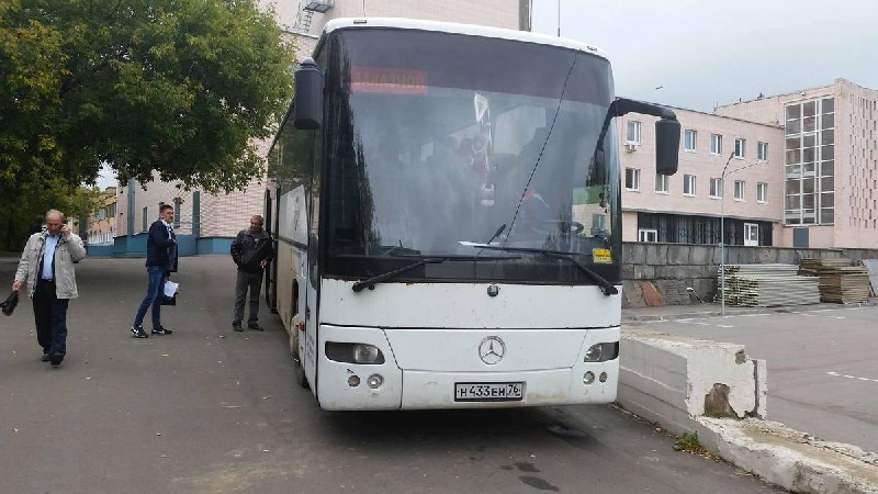 Рашкин обнаружил в Москве подозрительную машину из Саратова