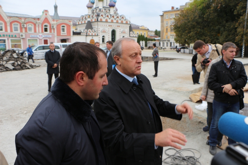 Основные работы на пешеходной зоне Саратова завершат к 27 октября