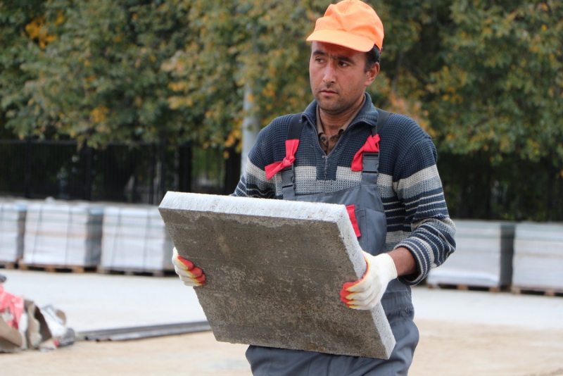 Основные работы на пешеходной зоне Саратова завершат к 27 октября