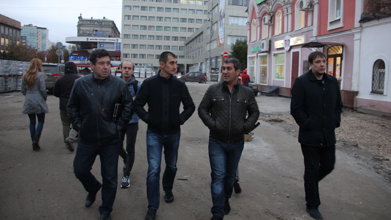 Общественники не поняли, как на забетонированной Волжской чинить коммуникации