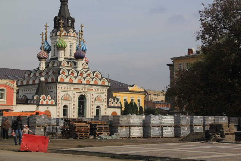 Пешеходную зону на Волжской планируют сделать к концу октября