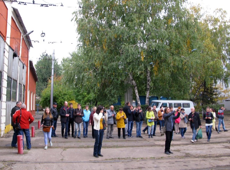 В Саратове к 108-летию трамвая вышел на маршрут старинный вагон