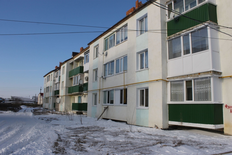 В Ершове новые дома для переселенцев уже нуждаются в капремонте