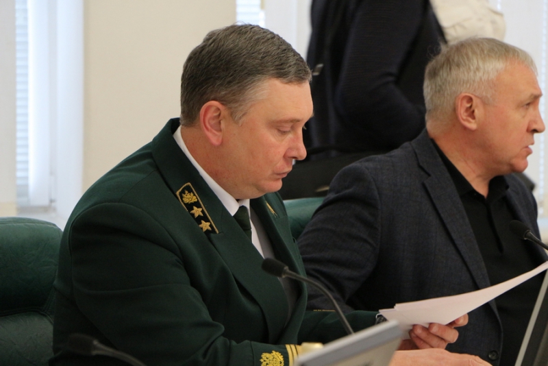 Губернатор и бывший министр вступили в спор по инфраструктурным проектам