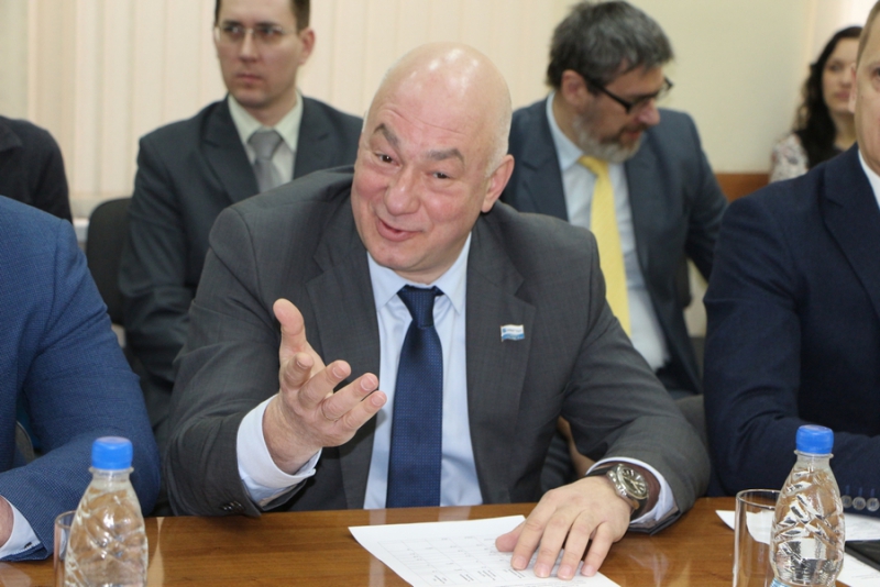 «Саратовгорэлектротранс» подал в суд на правительство области