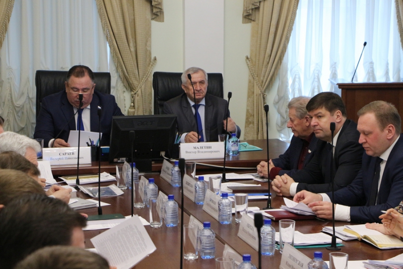 Глава Саратова о вскрышных работах: Город как после артобстрела