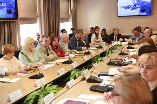 В ССЭИ РЭУ им. Г.В. Плеханова презентовали 10-томное собрание сочинений Евгения Примакова