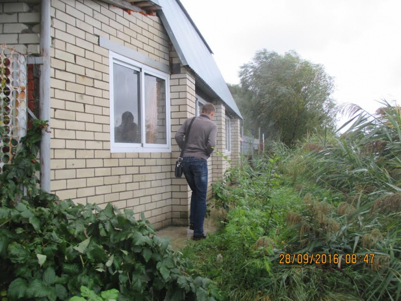 Жителя Балакова обязали очистить берег Волги от капитальных строений