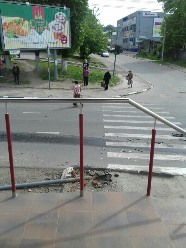 Попавшие в ДТП медики ехали в колонне с пострадавшими при крушении Ан-26