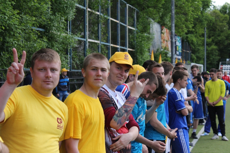 Справедливороссы провели турнир по футболу среди дворовых команд