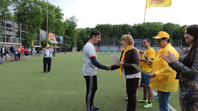 Справедливороссы провели турнир по футболу среди дворовых команд