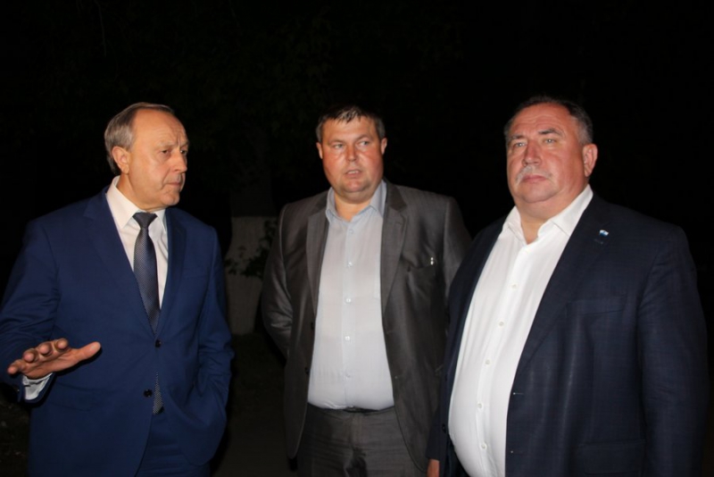 Валерий Радаев призвал дорожных рабочих не создавать пробки в Саратове