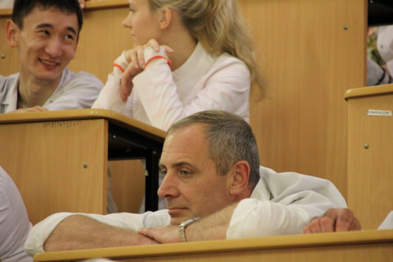 Дмитрий Морозов о депутатской работе: «Врач создан для нее»