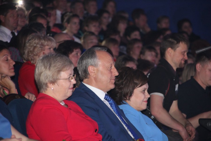 Руслану Алехно в ТЮЗе подпевал весь зал