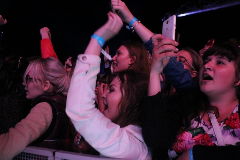 Фестиваль «Роза ветров» завершился праздничным салютом