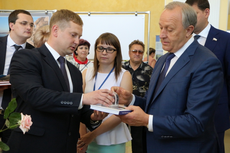 Глава Саратовской области своим подчиненным: Мы на верном пути