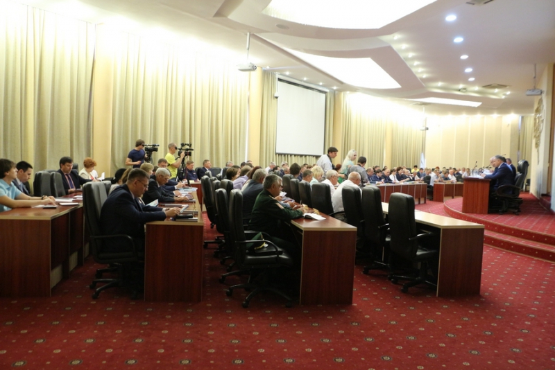 Глава Саратовской области своим подчиненным: Мы на верном пути