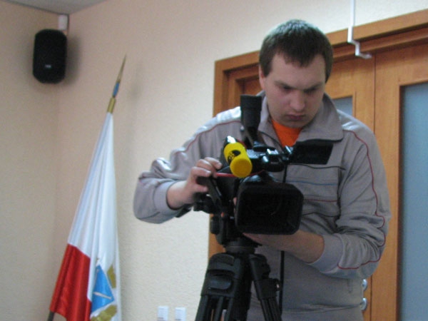 Следователи просят общественность помочь найти насильника