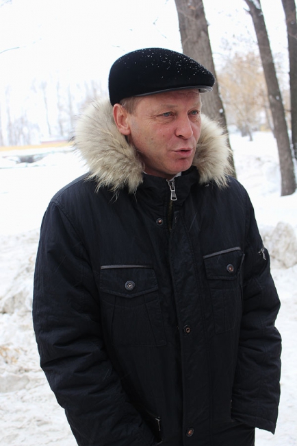 На берегу озера Банное в Энгельсе обнаружена незаконная свалка снега