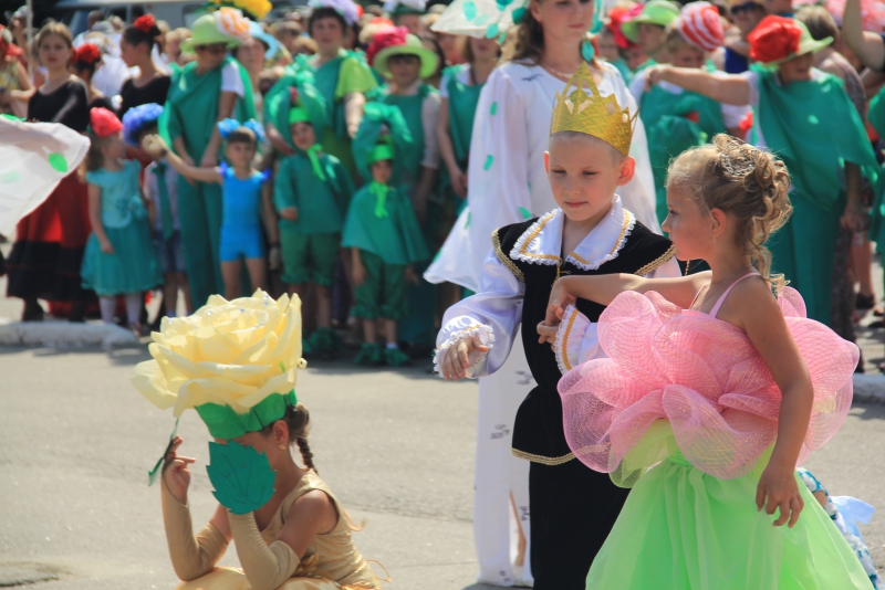 Прошел первый фестиваль «Аткарские розы»