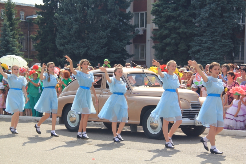 Прошел первый фестиваль «Аткарские розы»